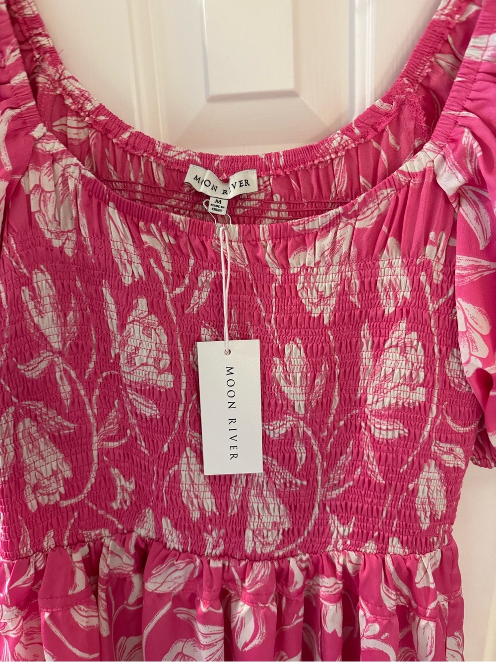 Pink Floral Puff-Sleeve Smocked Midi Dress - Picture 2 of 2